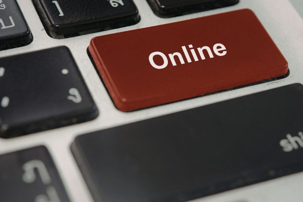 Konto bankowe przez Internet