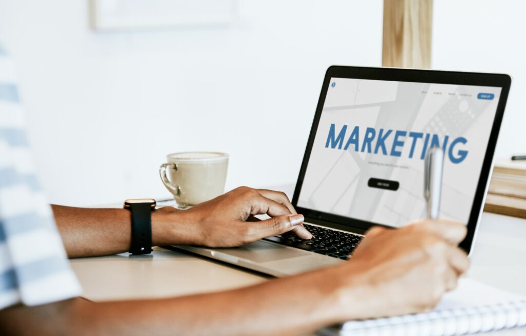 Jak stworzyć skuteczną strategię marketingową