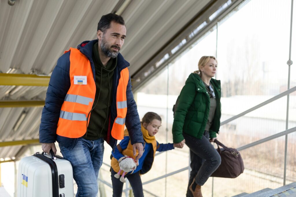 Migracje zarobkowe – wpływ na gospodarkę krajów wysyłających i przyjmujących