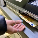 Ile można wypłacić z bankomatu