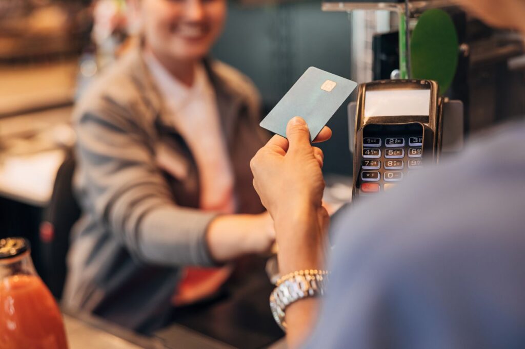 Korzystanie z darmowego konta Credit Agricole